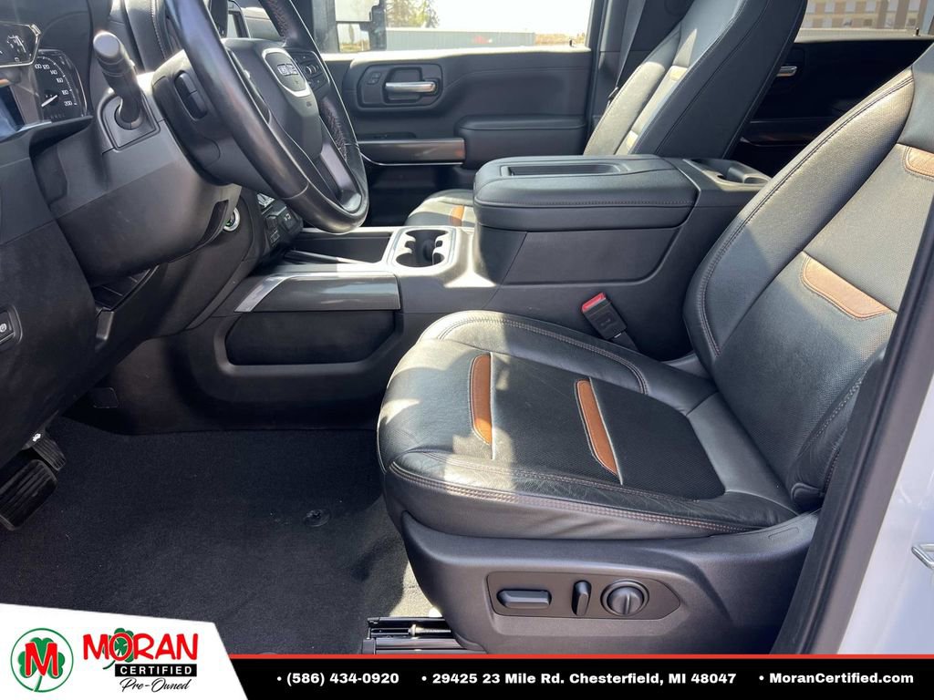 Used 2021 GMC Sierra 2500 AT4 w/ AT4 Preferred Package AWD/4WD image 17