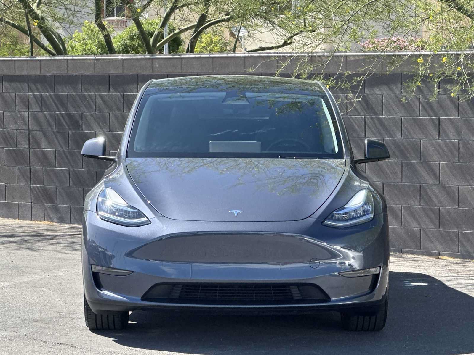 Used 2023 Tesla Model Y Long Range AWD/4WD image 3
