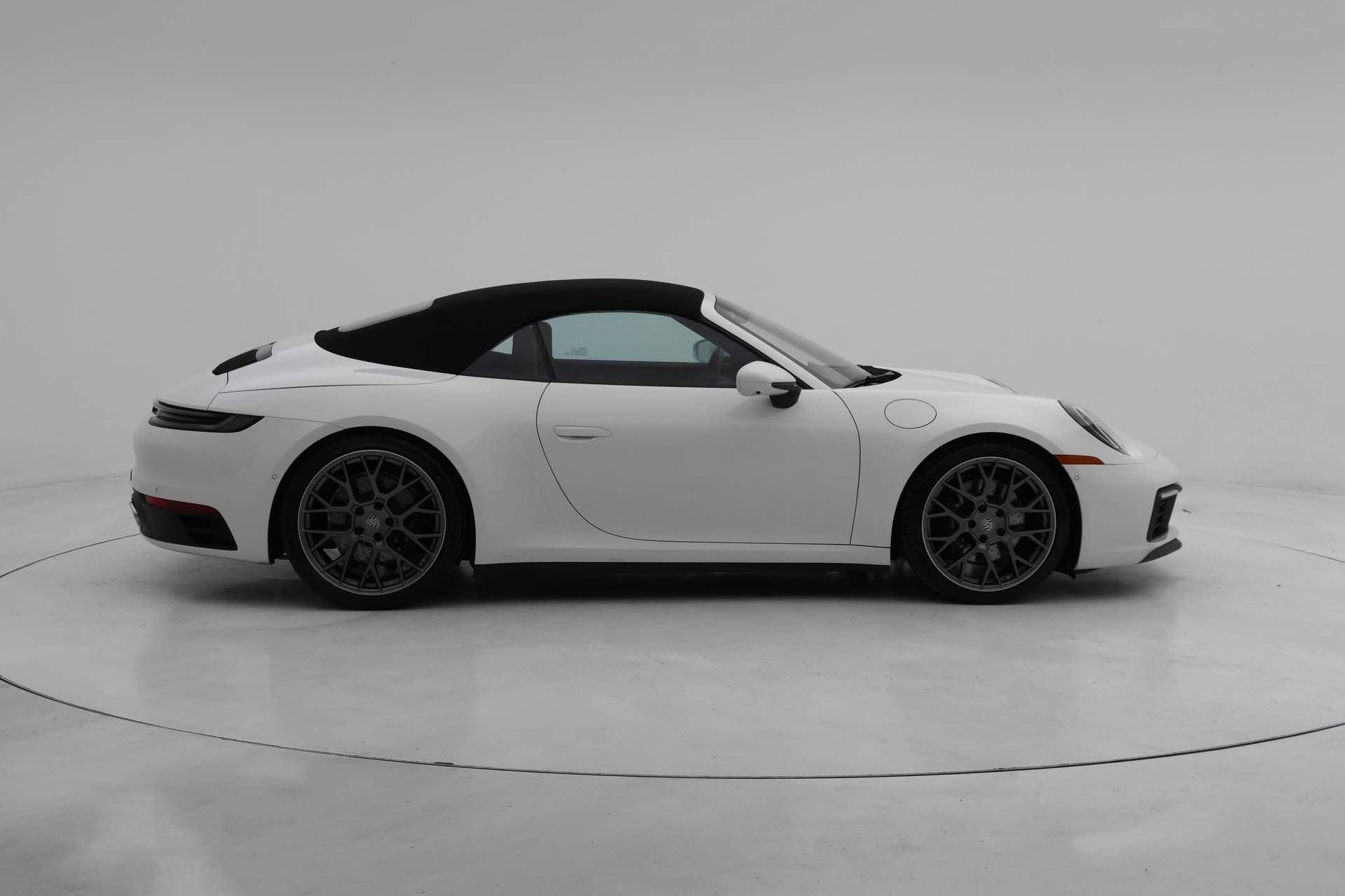 Used 2024 Porsche 911 Carrera S RWD image 10