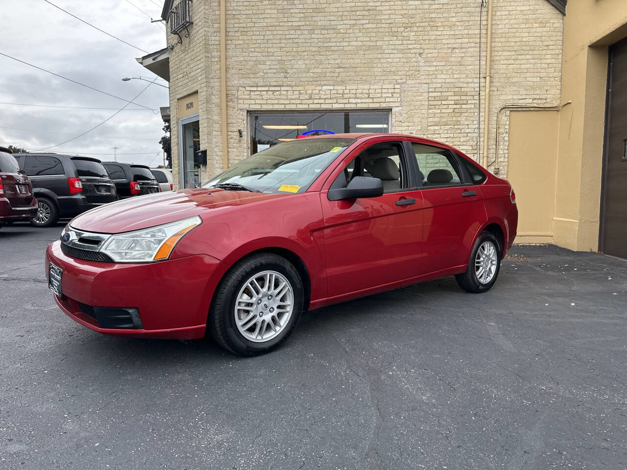Used 2010 Ford Focus SE