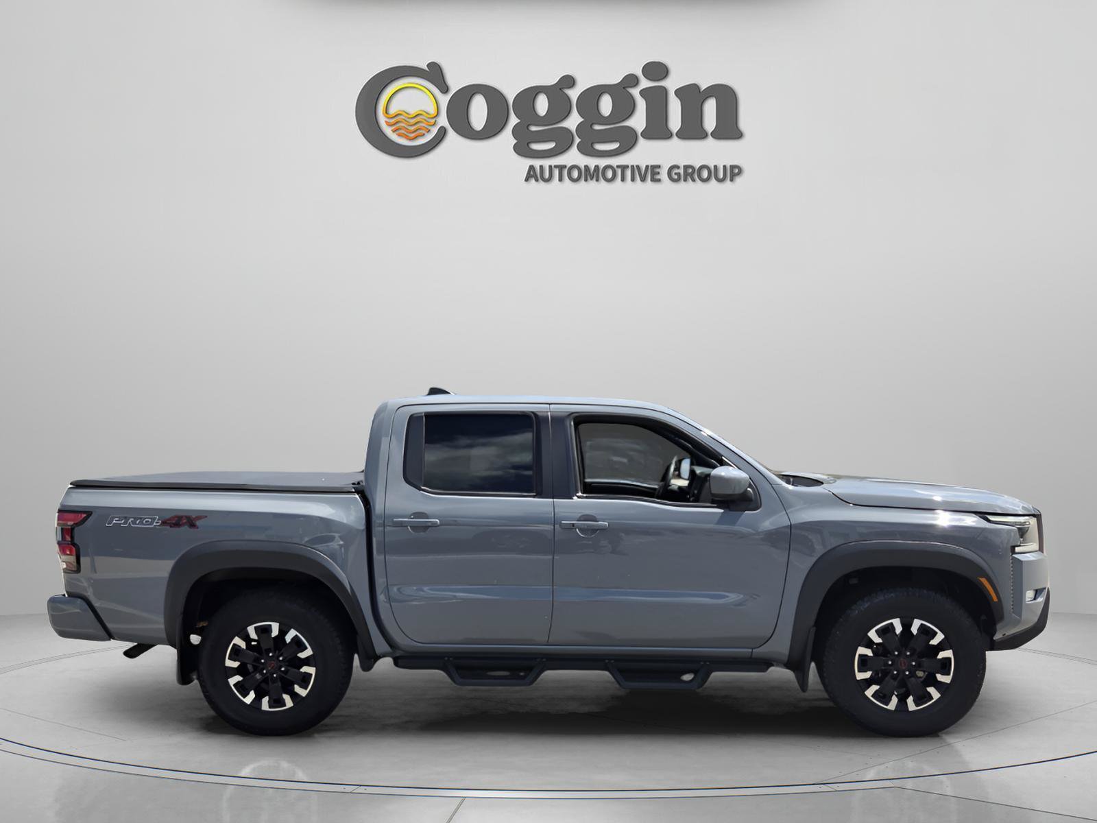 Used 2023 Nissan Frontier PRO-4X w/ Technology Package AWD/4WD image 6