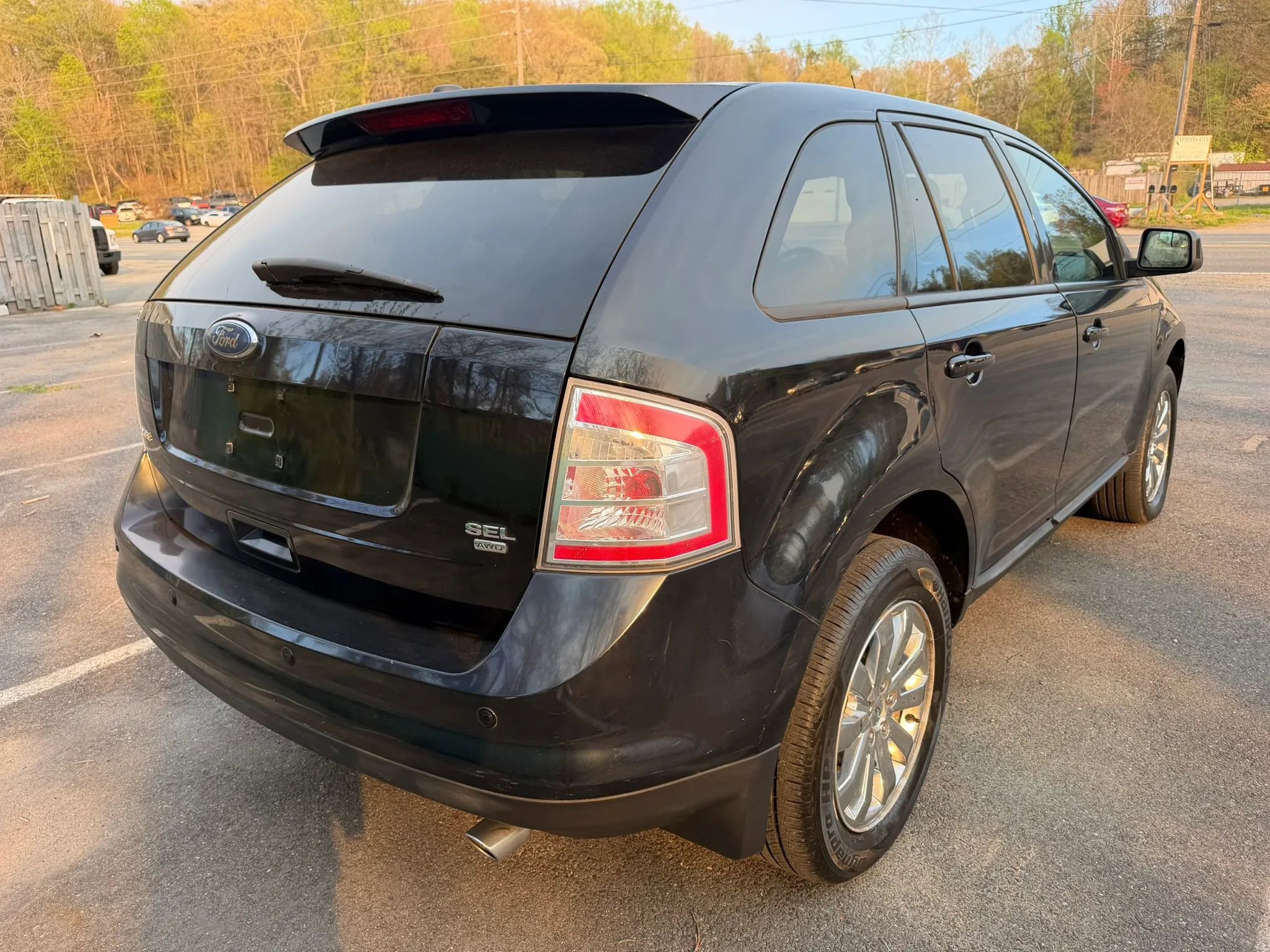 Used 2010 Ford Edge SEL AWD/4WD image 6
