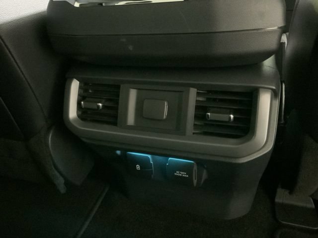Used 2022 Ford F150 Lariat AWD/4WD image 28