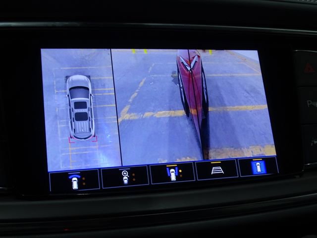 Used 2024 Buick Enclave Premium AWD/4WD image 13