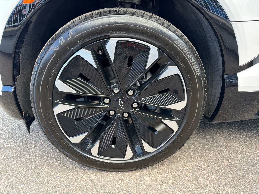 Used 2025 Chevrolet Blazer EV RS image 25