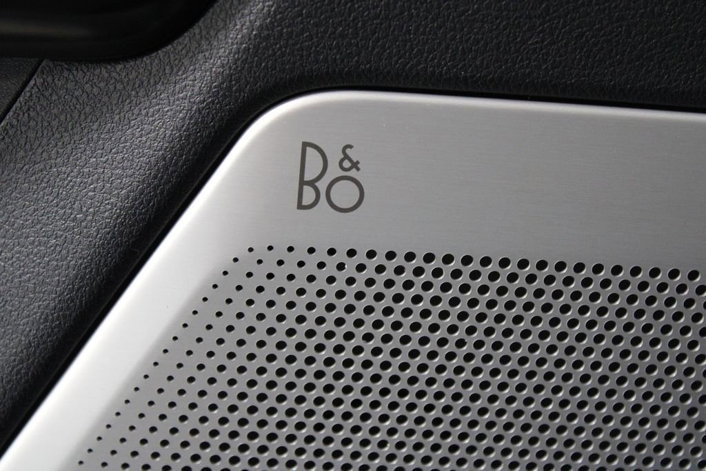 New 2025 Ford F150 Platinum w/ Equipment Group 702A High image 40