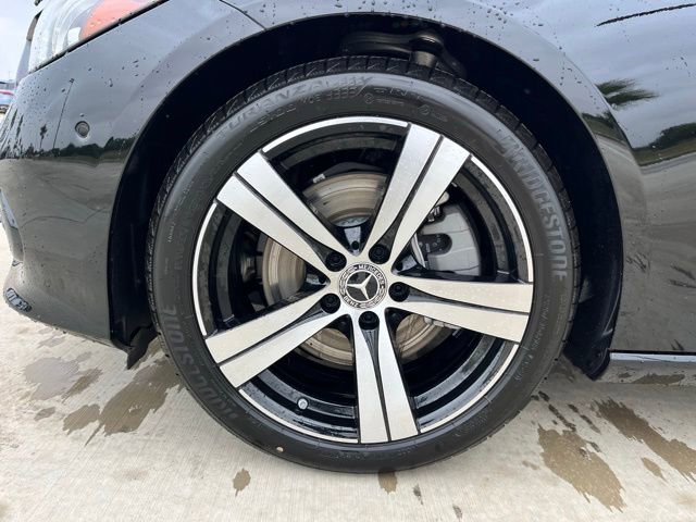 New 2026 Mercedes-Benz C 300 4MATIC Sedan image 7