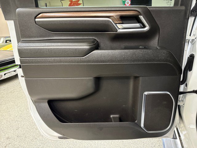 Used 2024 Chevrolet Silverado 2500 LT image 40