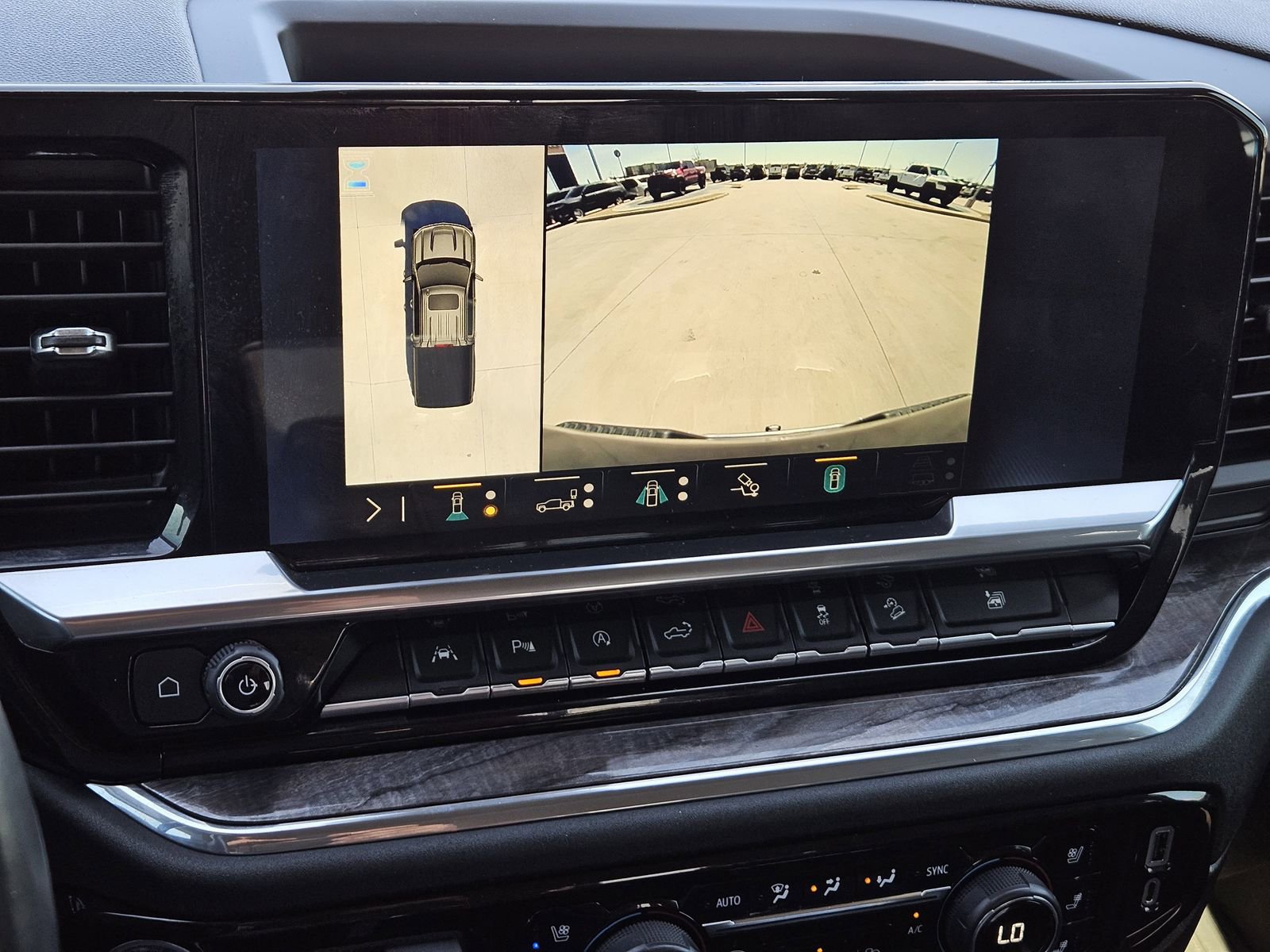 Used 2023 Chevrolet Silverado 1500 LTZ image 22