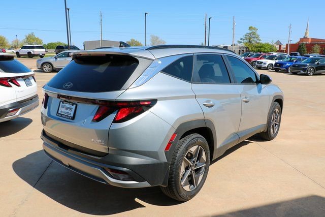 New 2025 Hyundai Tucson SEL image 5