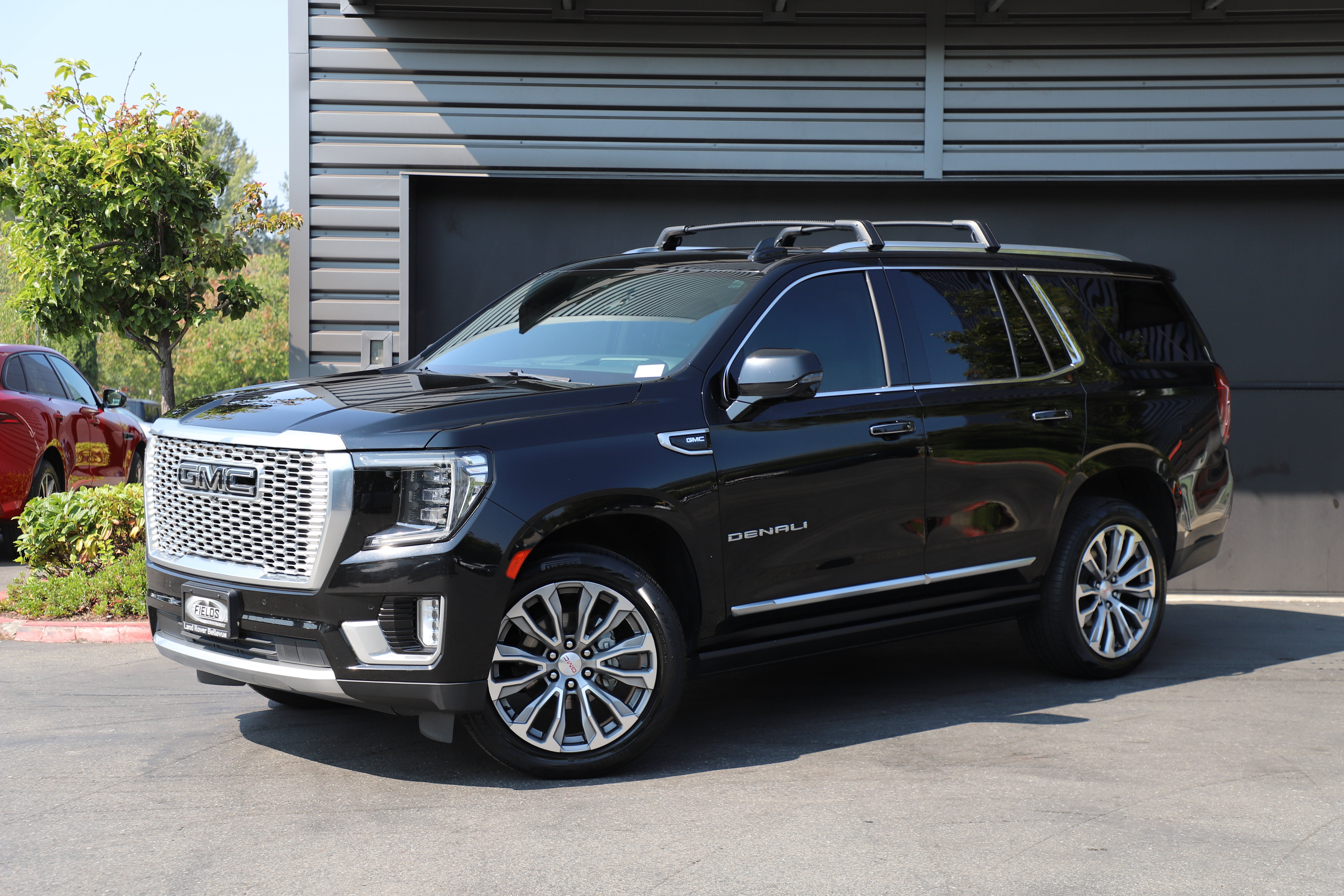 Used 2021 GMC Yukon Denali w/ Denali Premium Package