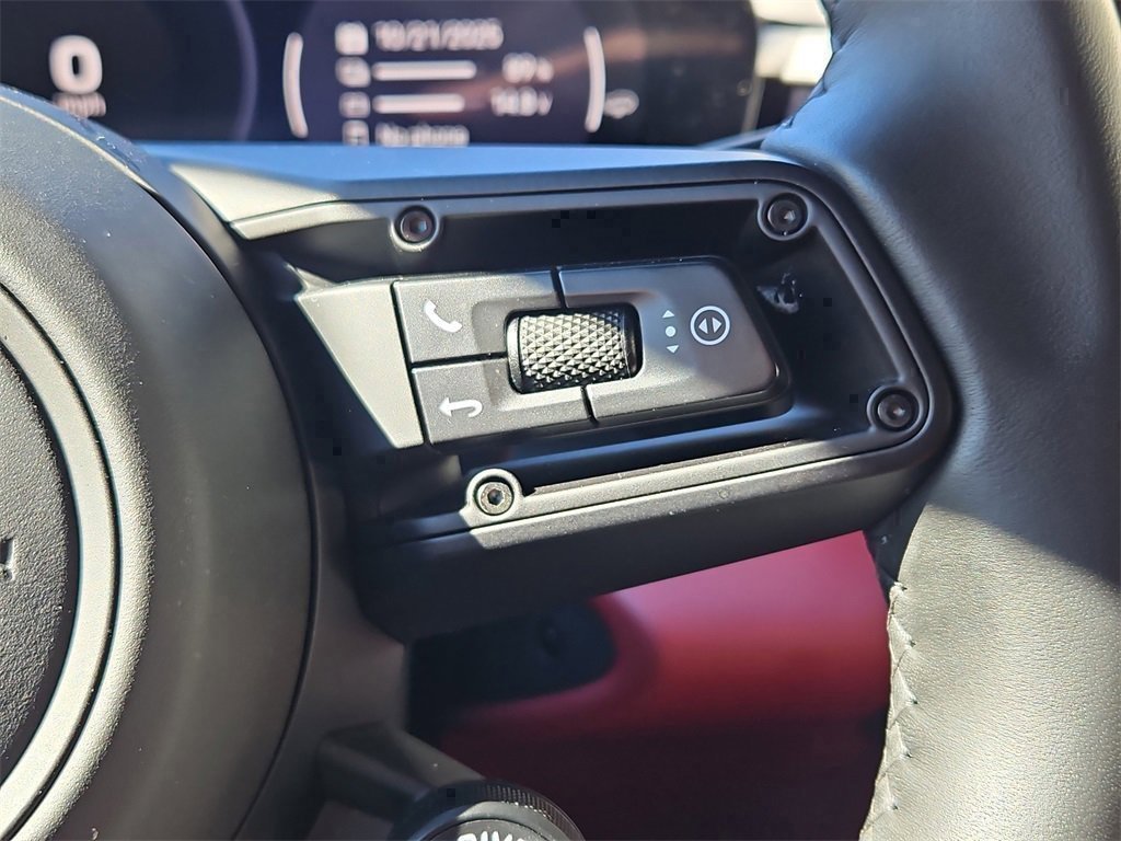 Certified 2025 Porsche Macan 4 Electric image 32