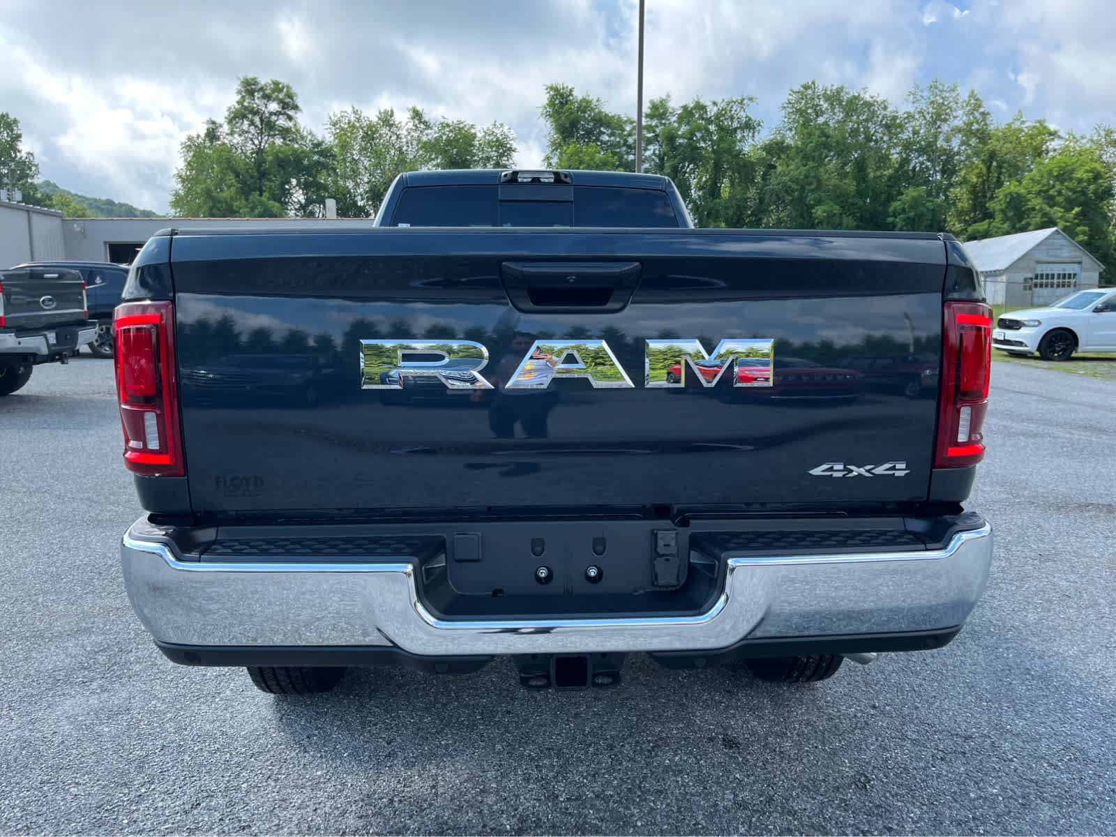New 2026 RAM 2500 Tradesman AWD/4WD image 4