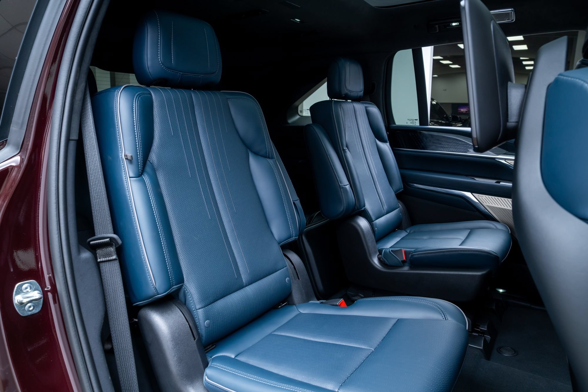 Used 2025 Cadillac Escalade IQ Sport 2 AWD/4WD image 26