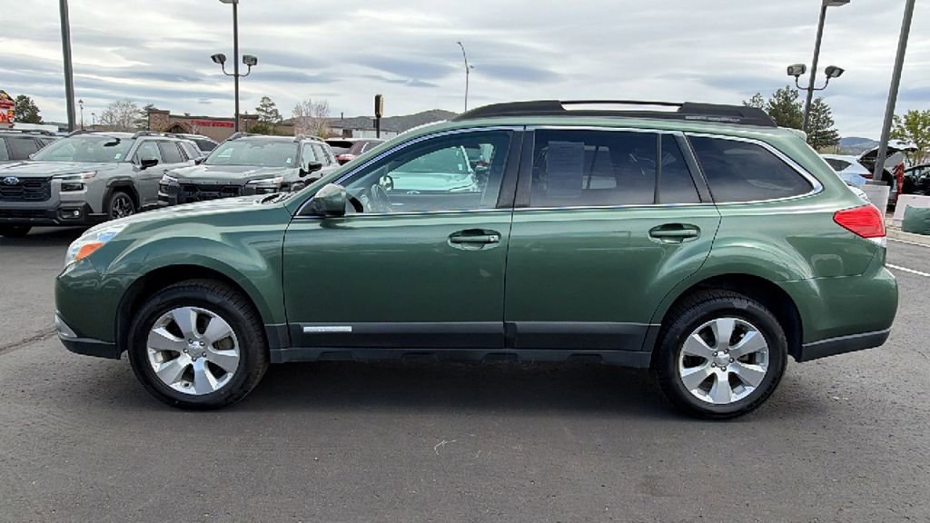 Used 2011 Subaru Outback 3.6R Limited w/ Popular Equipment Group 1B image 6