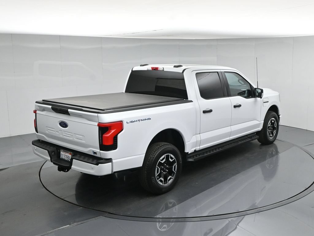 Certified 2023 Ford F150 Lightning XLT AWD/4WD image 39