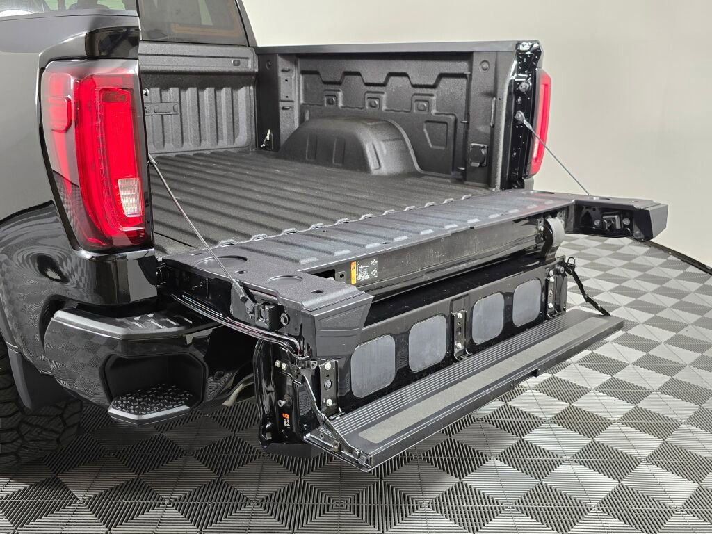Used 2023 GMC Sierra 1500 Denali image 15
