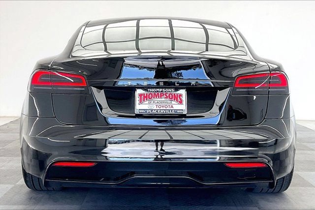Used 2023 Tesla Model S Standard Range AWD/4WD image 3