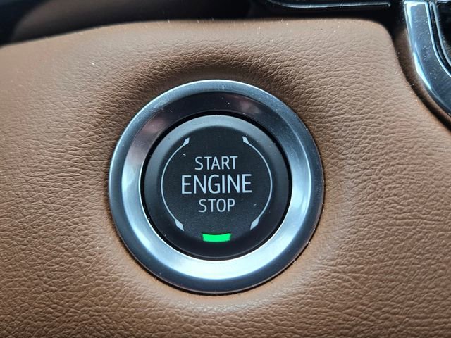 Used 2025 GMC Canyon AT4 w/ AT4 Premium Package image 23