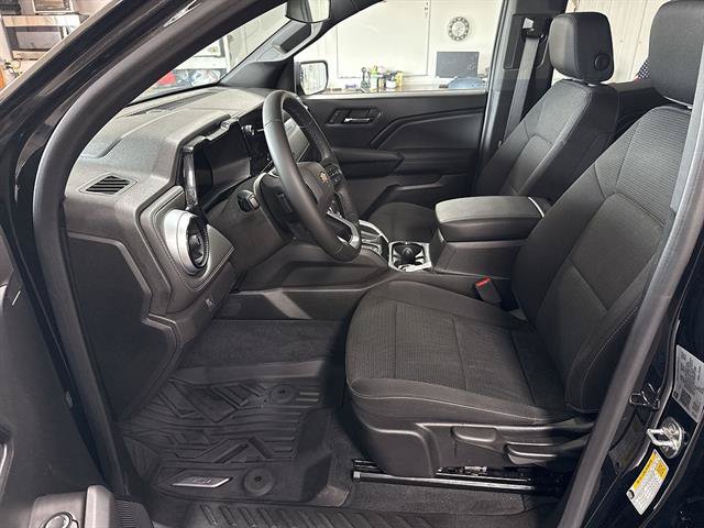 Certified 2024 Chevrolet Colorado LT w/ LT Convenience Package AWD/4WD image 41
