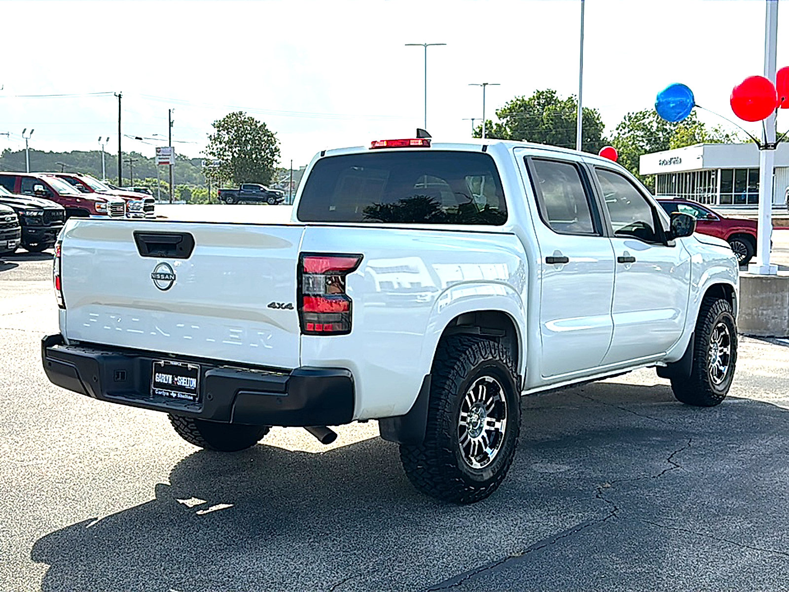 Used 2024 Nissan Frontier S w/ Technology Package AWD/4WD image 8