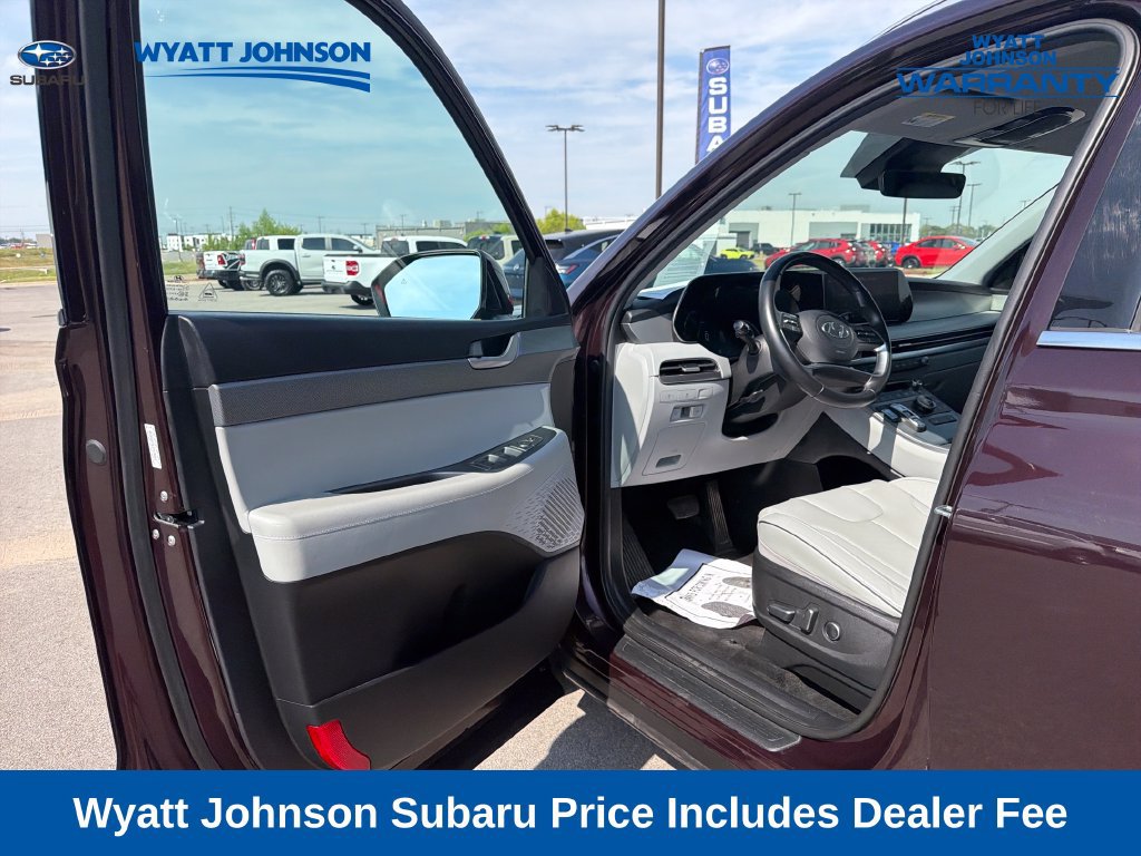 Used 2025 Hyundai Palisade SEL FWD image 17