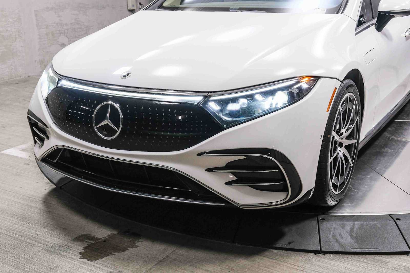 Certified 2022 Mercedes-Benz EQS 450+ Sedan image 11