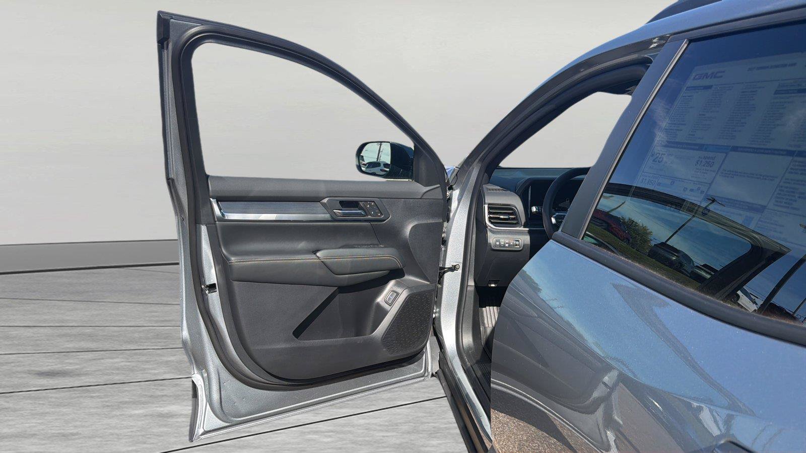New 2027 GMC Terrain Elevation AWD/4WD image 11