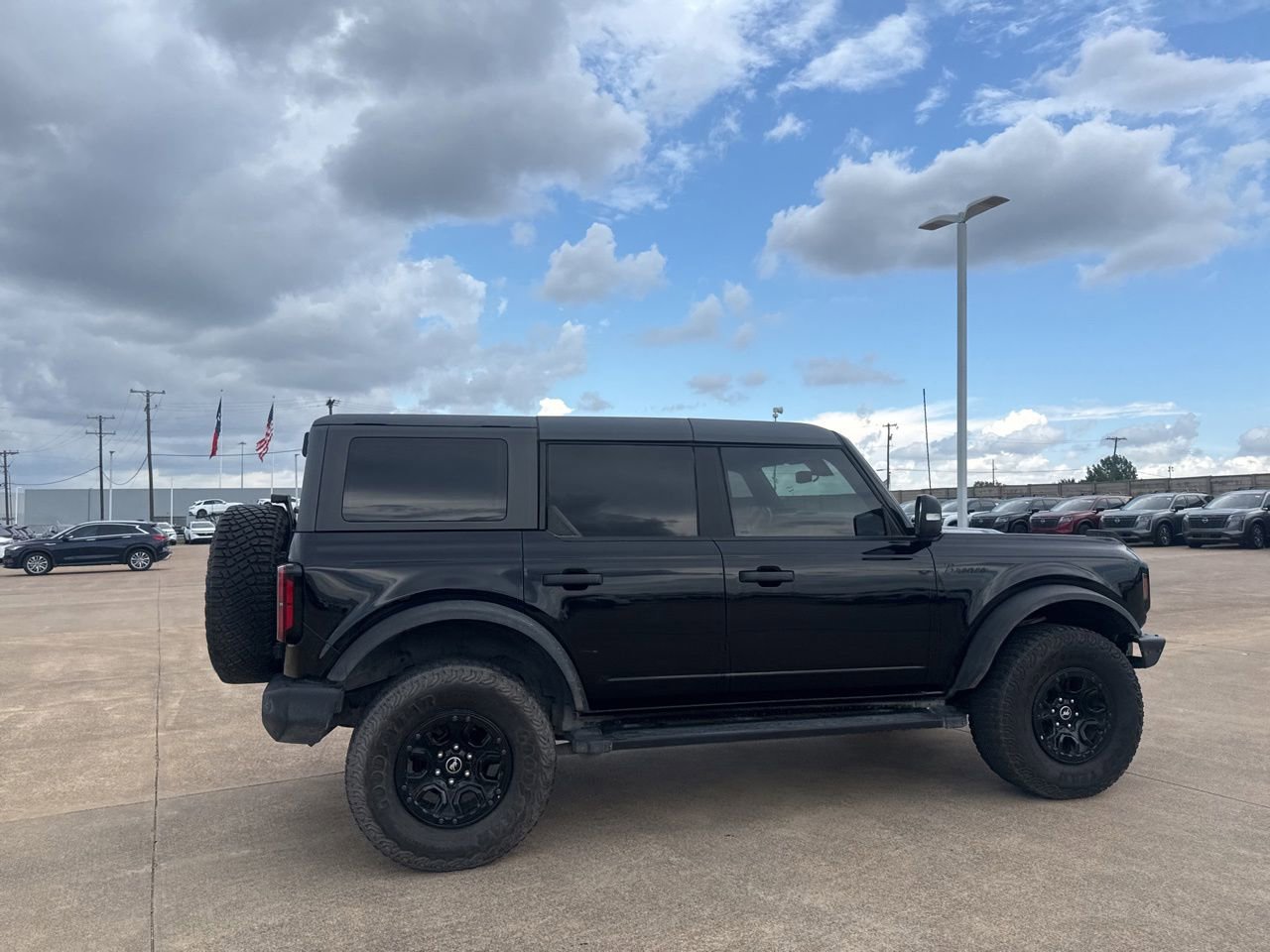 Used 2022 Ford Bronco Wildtrak AWD/4WD image 24