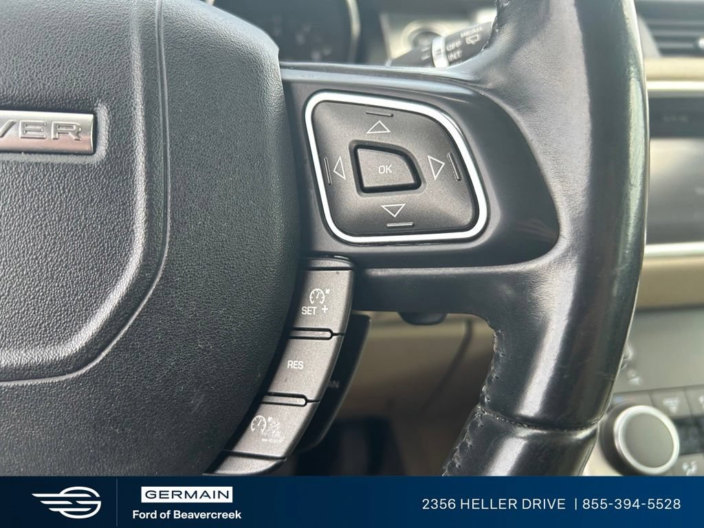Used 2017 Land Rover Range Rover Evoque SE AWD/4WD image 23