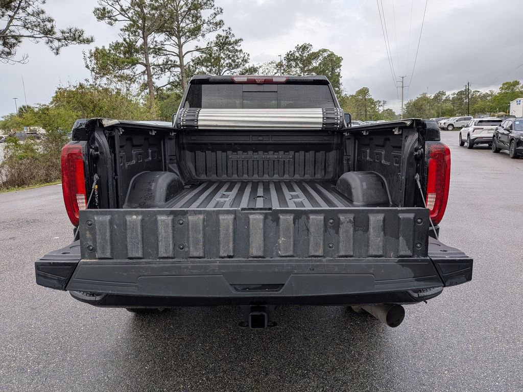 Used 2023 GMC Sierra 2500 Denali w/ Denali Black Diamond Edition image 13