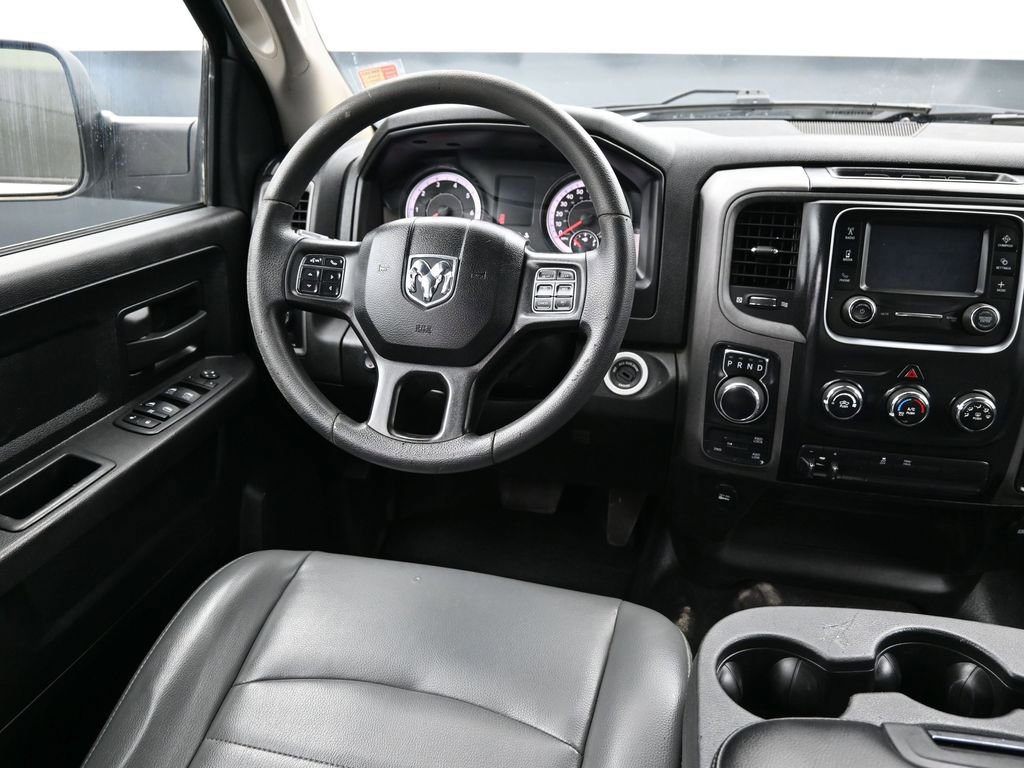 Used 2022 RAM 1500 Tradesman w/ Chrome Appearance Group AWD/4WD image 11