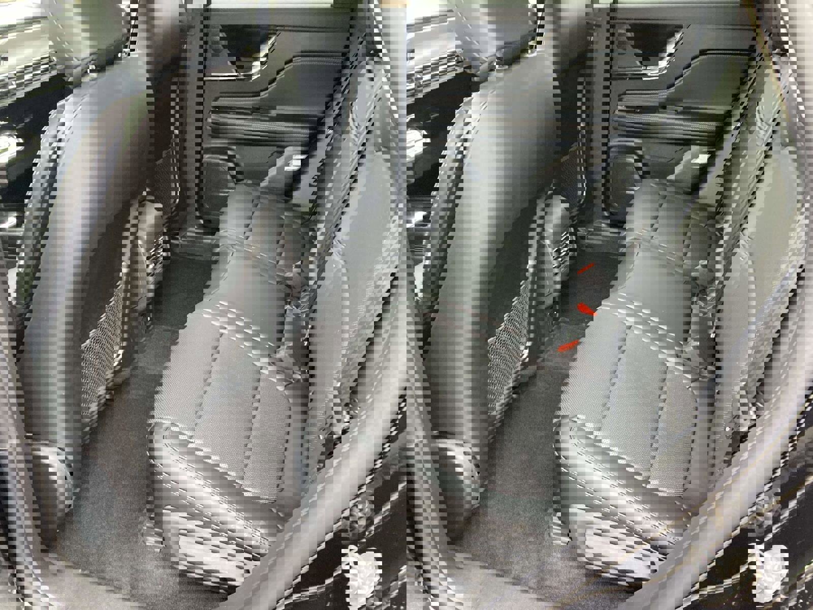 New 2025 Lincoln Corsair Grand Touring image 17