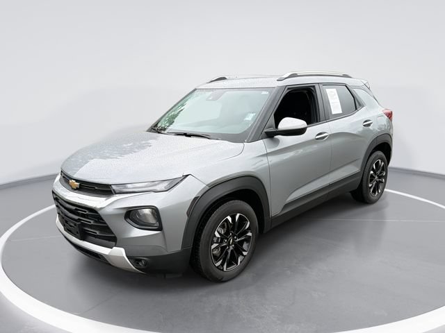 Used 2023 Chevrolet TrailBlazer LT w/ Convenience Package FWD image 1