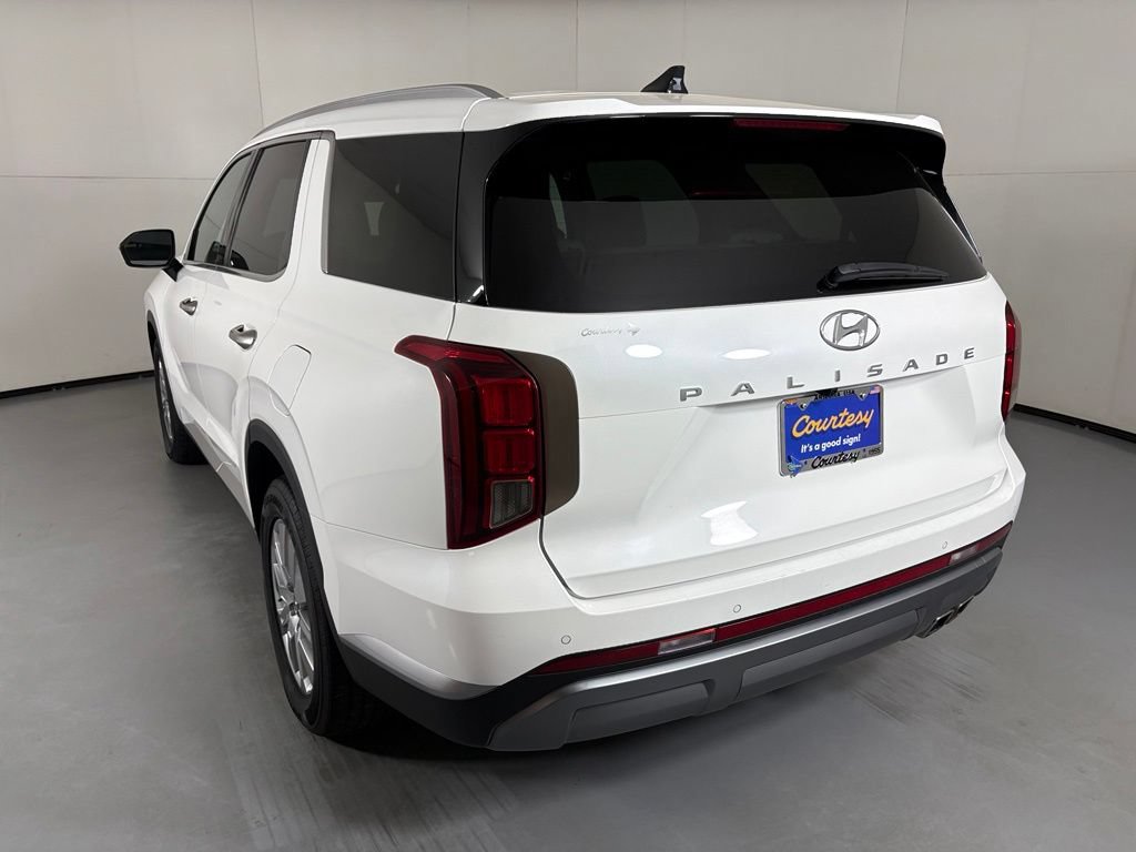 Used 2025 Hyundai Palisade SEL FWD image 6