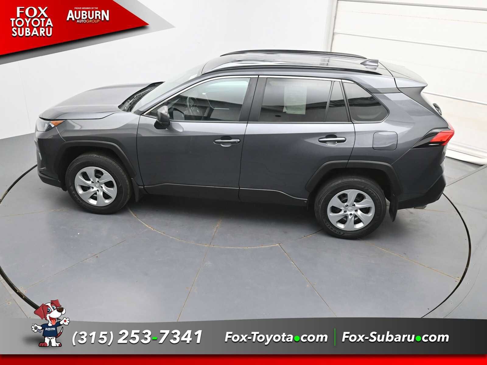 Used 2021 Toyota RAV4 LE AWD/4WD image 38