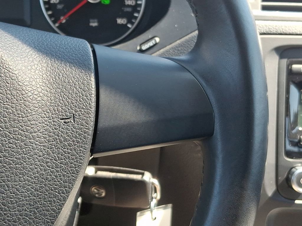 Used 2013 Volkswagen Jetta SE image 19