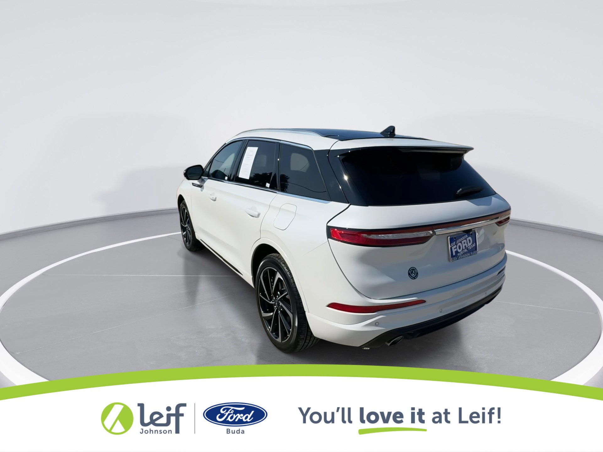 Used 2024 Lincoln Corsair Grand Touring w/ Equipment Group 301A image 9