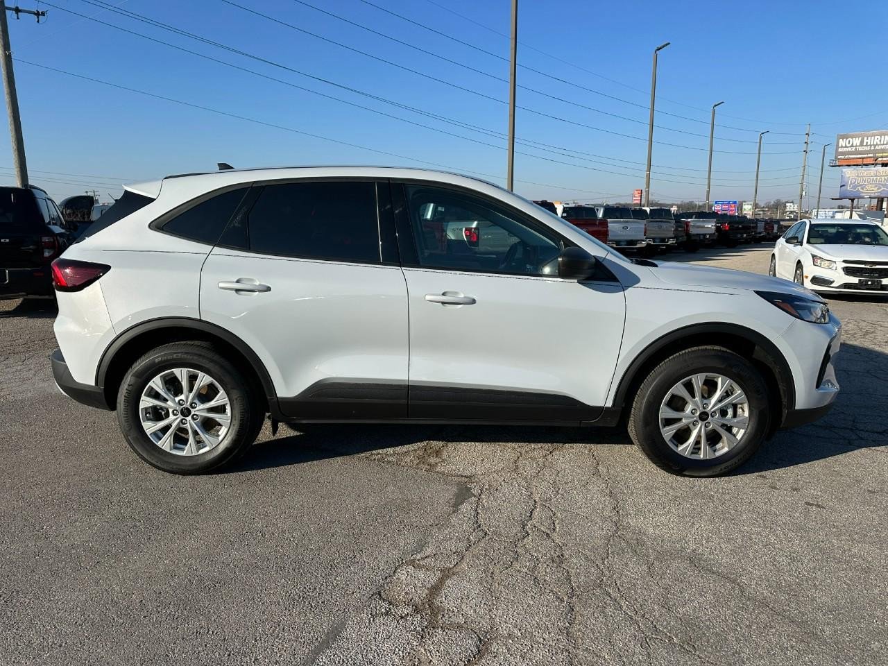 New 2025 Ford Escape Active w/ Cold Weather Package image 2