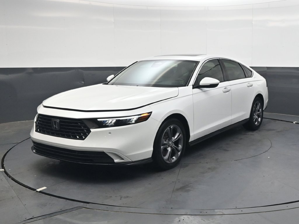 Used 2025 Honda Accord EX-L image 8