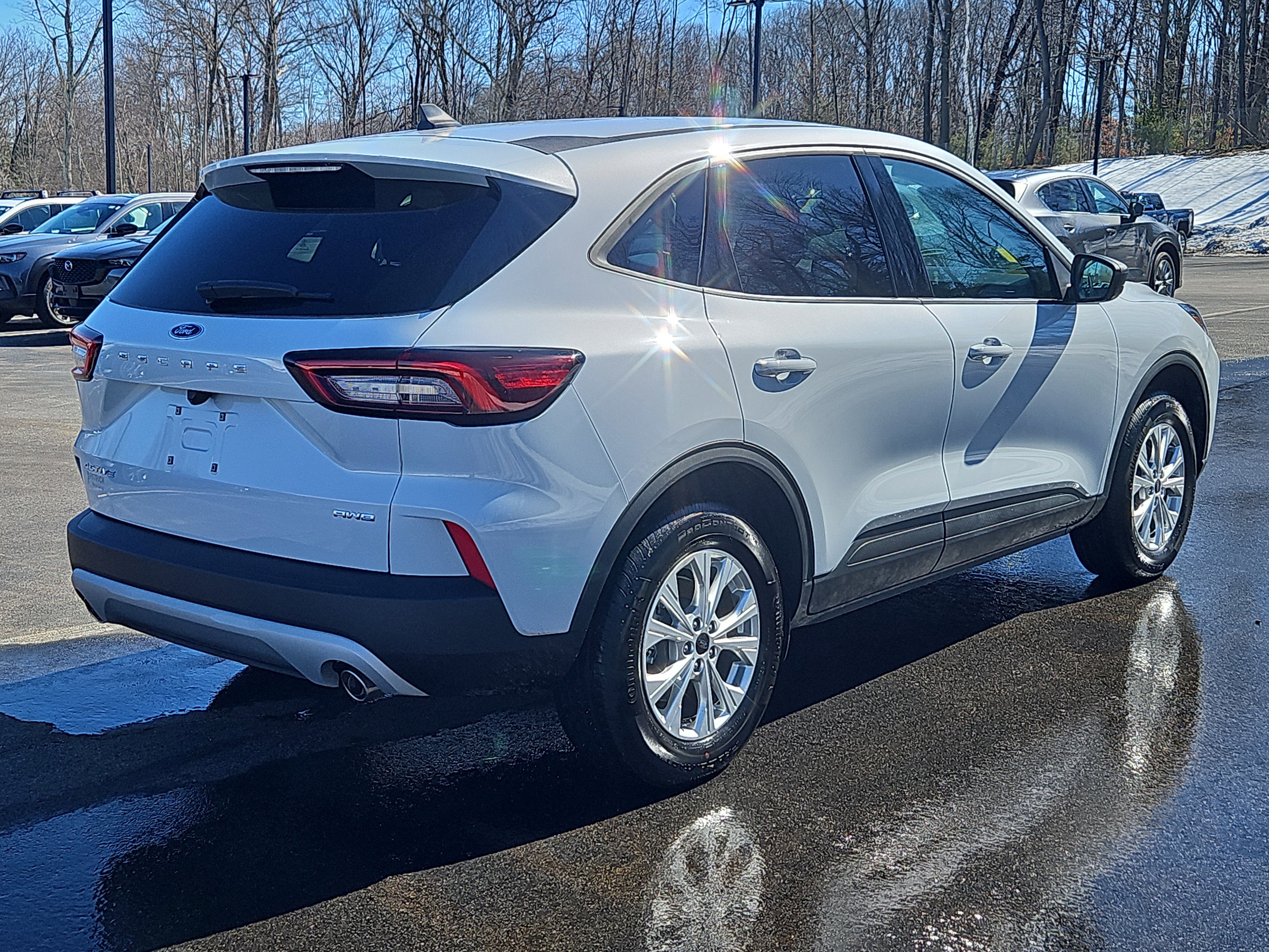 Used 2025 Ford Escape Active w/ Cold Weather Package image 2