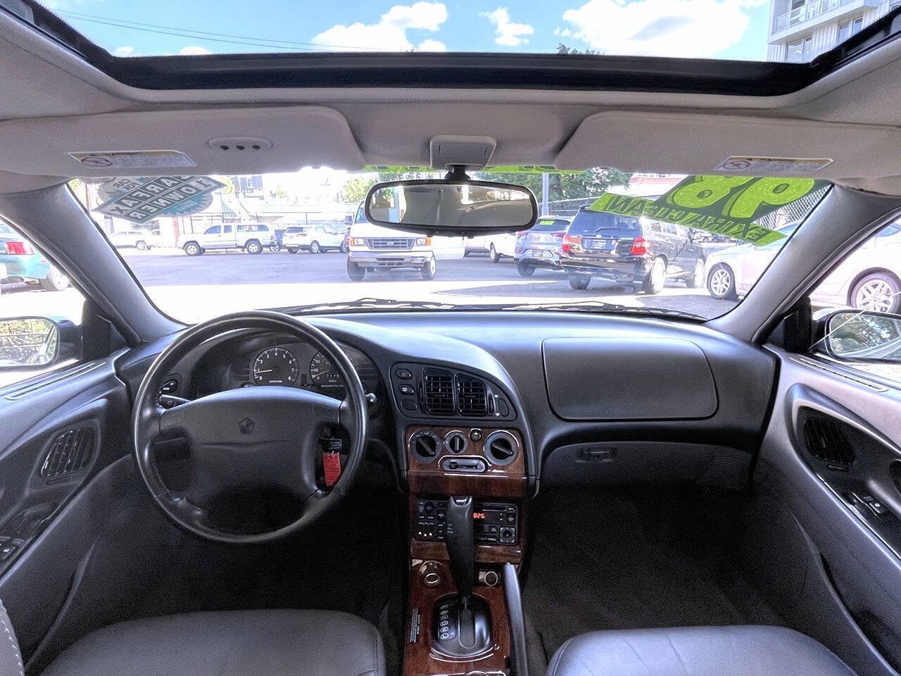 Used 1998 Chrysler Sebring LXi FWD image 18