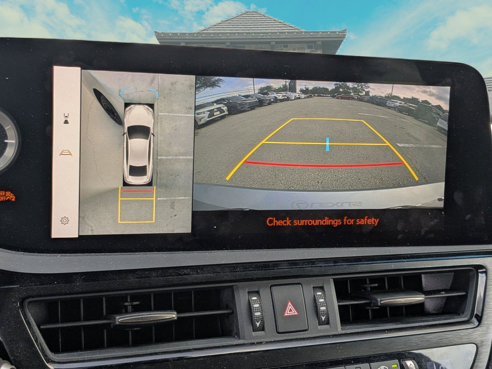 Used 2023 Lexus ES 300h F Sport w/ Accessory Package (Z2) FWD image 13