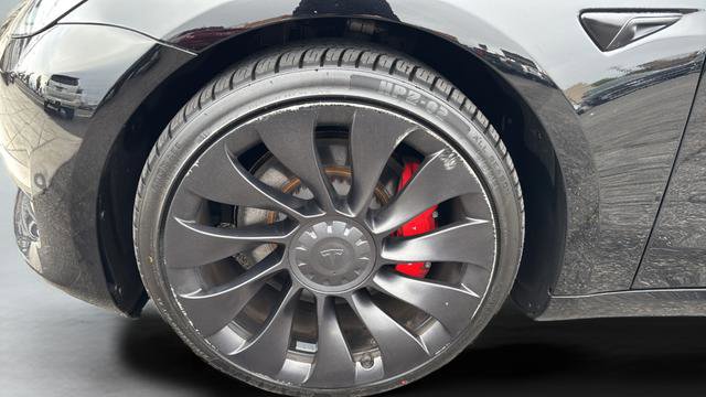 Used 2023 Tesla Model 3 Performance image 20