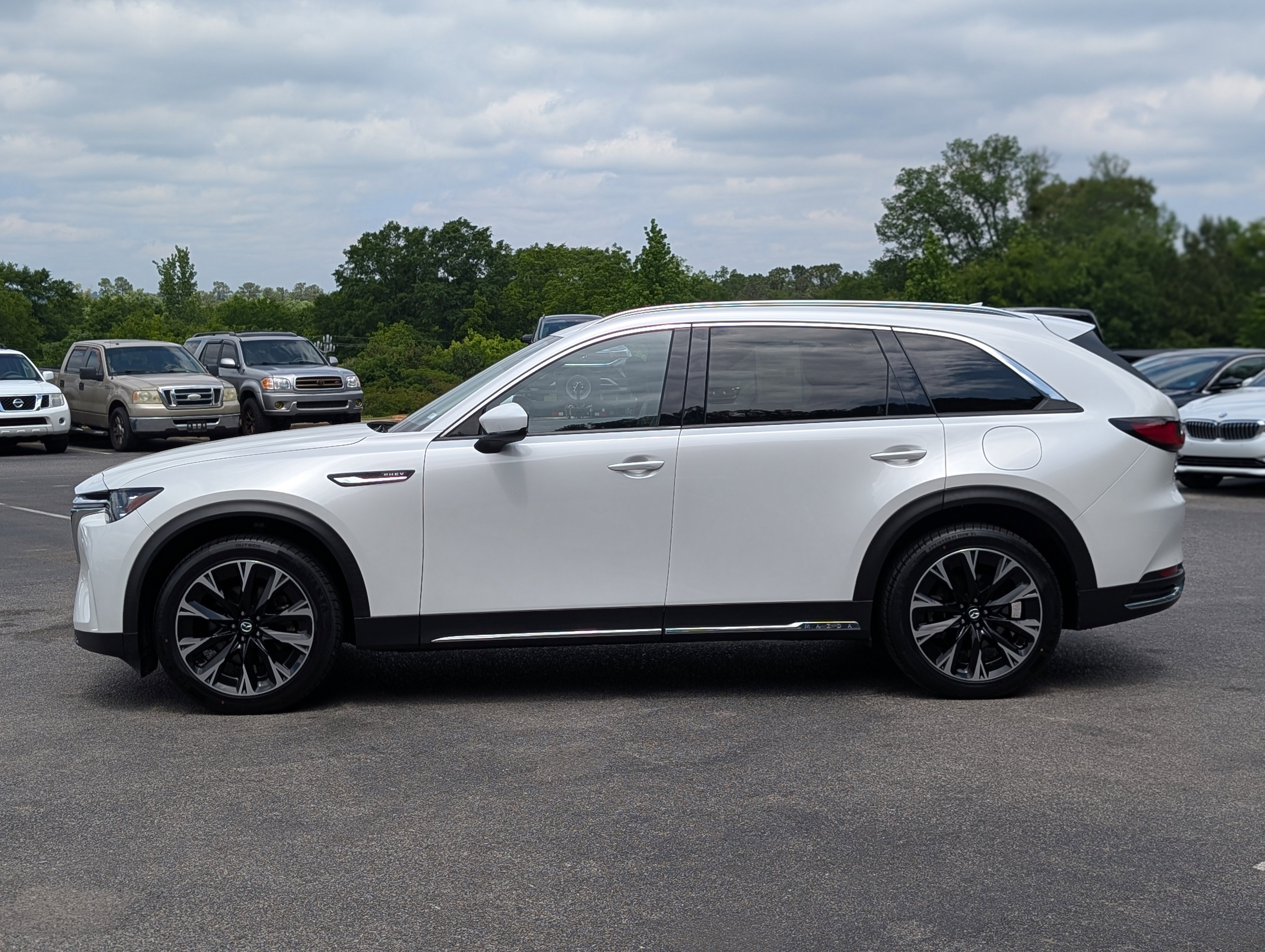 Used 2024 MAZDA CX-90 Plug-In Hybrid w/ Premium Pkg AWD/4WD image 6