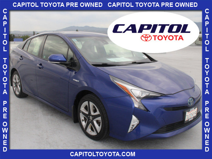 Used 2016 Toyota Prius Three Touring FWD image 1