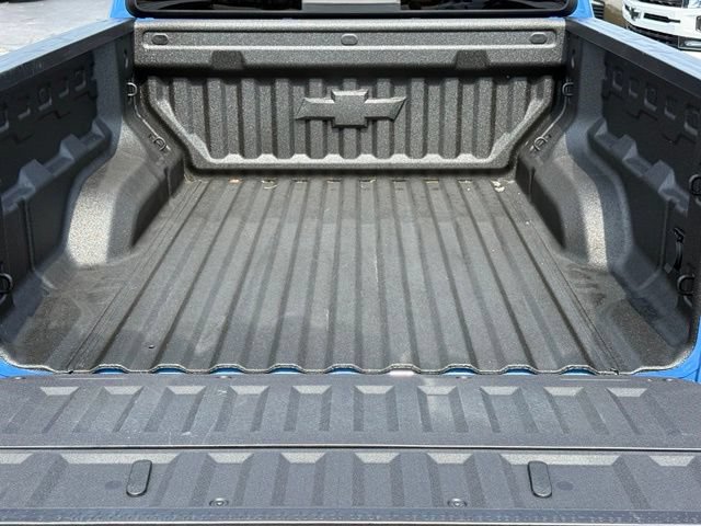 Used 2026 Chevrolet Colorado ZR2 w/ Technology Package AWD/4WD image 10