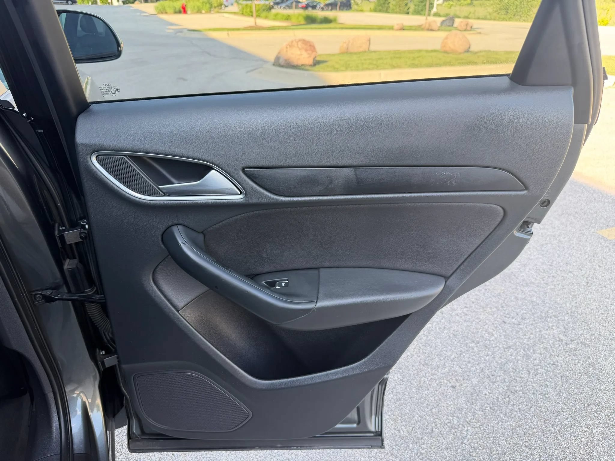 Used 2018 Audi Q3 2.0T Premium FWD image 21