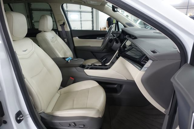 Used 2023 Cadillac XT6 Premium Luxury w/ Technology Package FWD image 29
