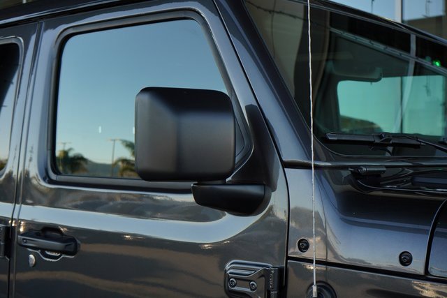 Used 2021 Jeep Wrangler Unlimited Rubicon image 12